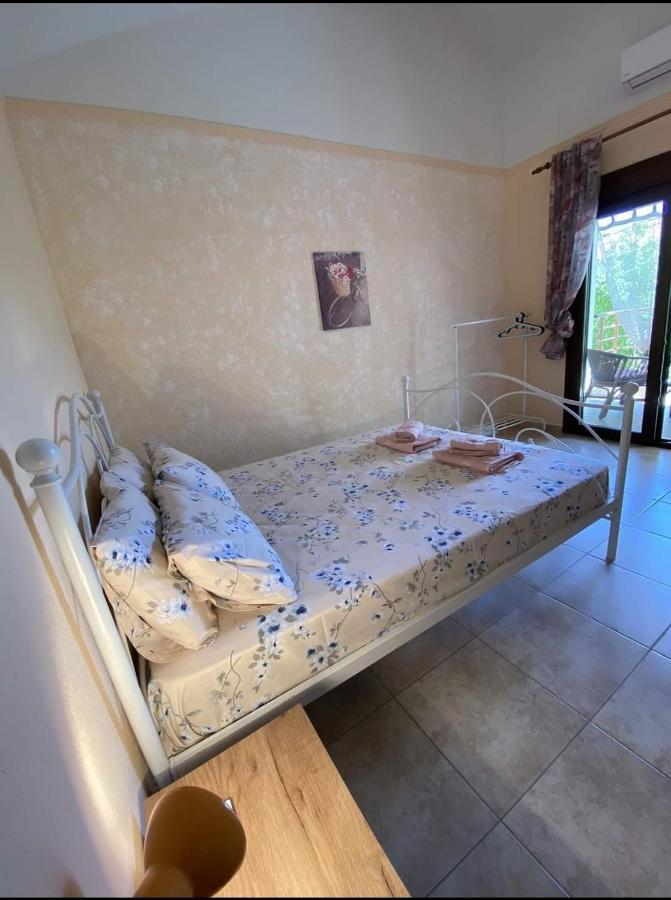 Papadopoulos Houses Nikiti  Exterior photo