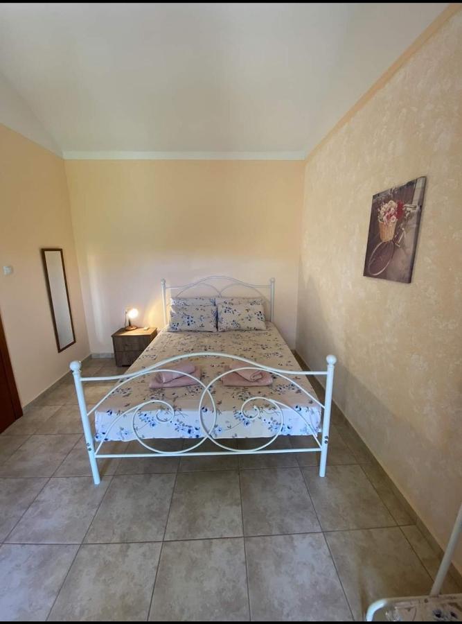 Papadopoulos Houses Nikiti  Exterior photo